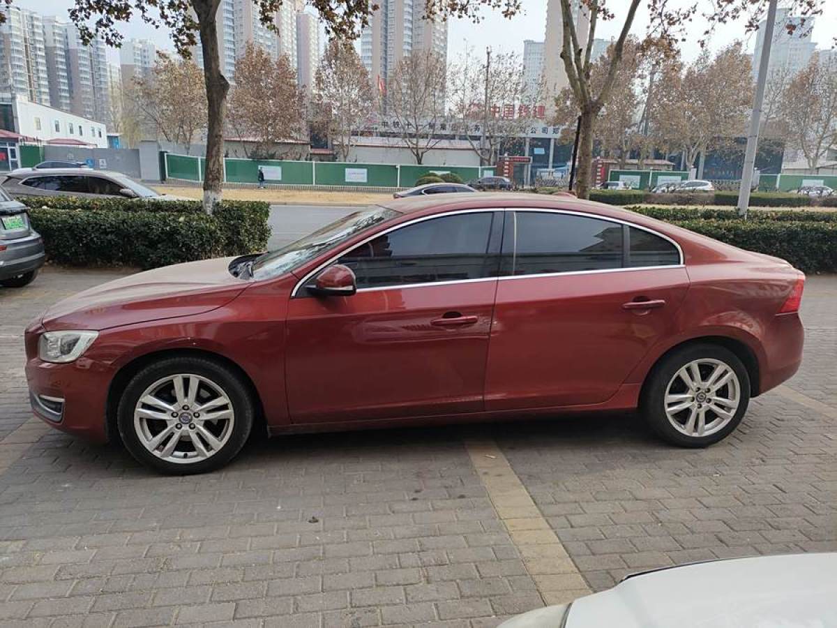 沃爾沃 S60  2014款 S60L 2.0T 智遠(yuǎn)版圖片