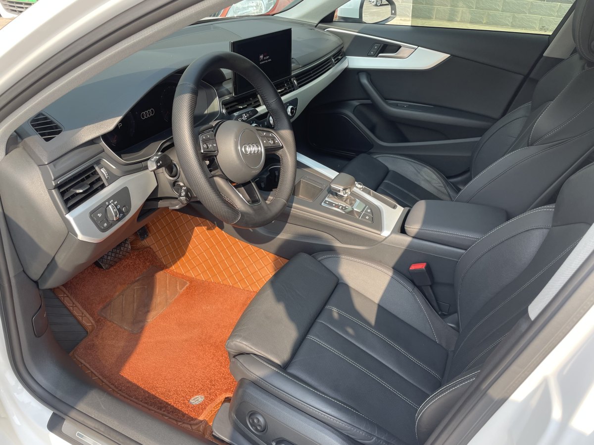 奧迪 奧迪A4L  2022款 40 TFSI 時(shí)尚動(dòng)感型圖片