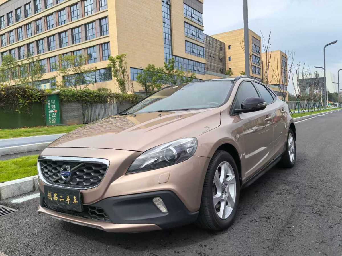 沃爾沃 V40  2014款 Cross Country 2.0T 智逸版圖片