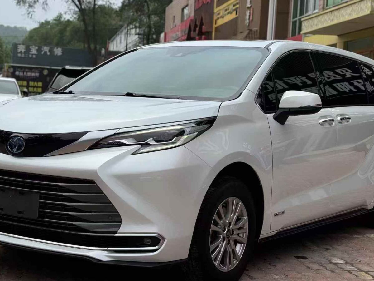 路虎 衛(wèi)士  2024款 110 5.0T V8圖片