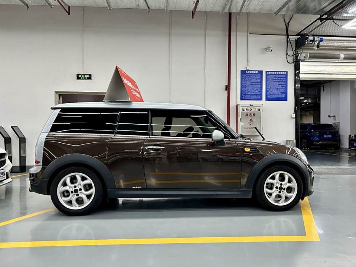 2011年3月MINI CLUBMAN  2010款 1.6L COOPER Cheer