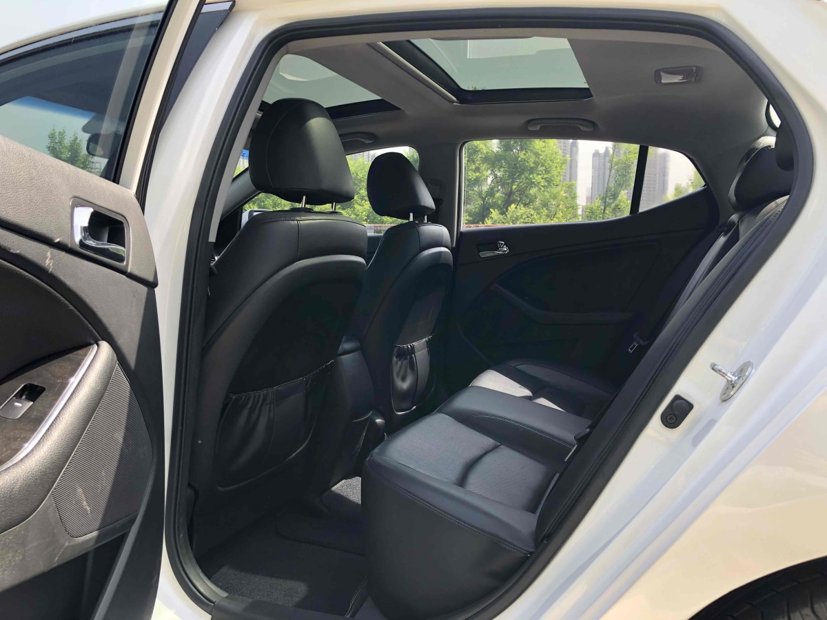 2014年6月起亞 K5  2014款 2.4L 自動LUXURY