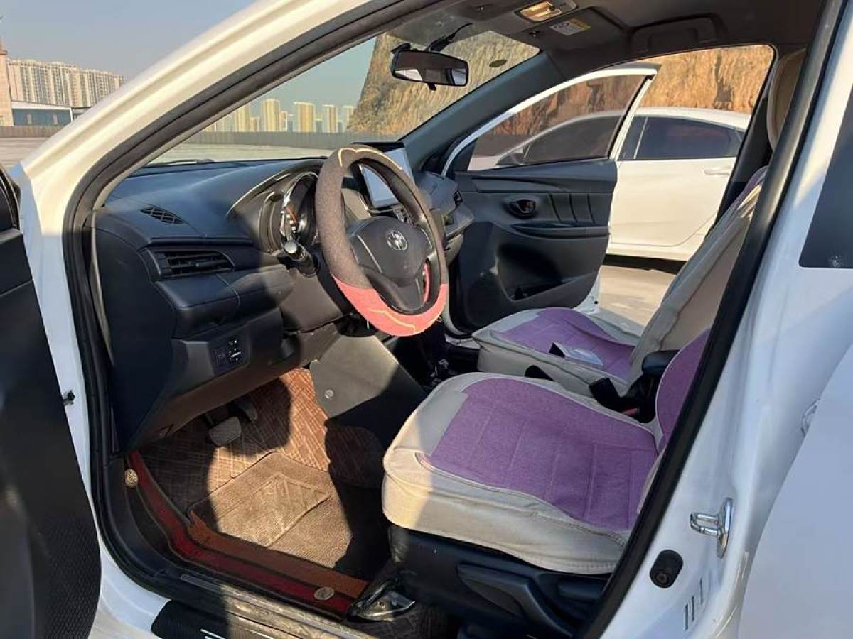 豐田 YARiS L 致炫  2021款 1.5L CVT領(lǐng)先版圖片