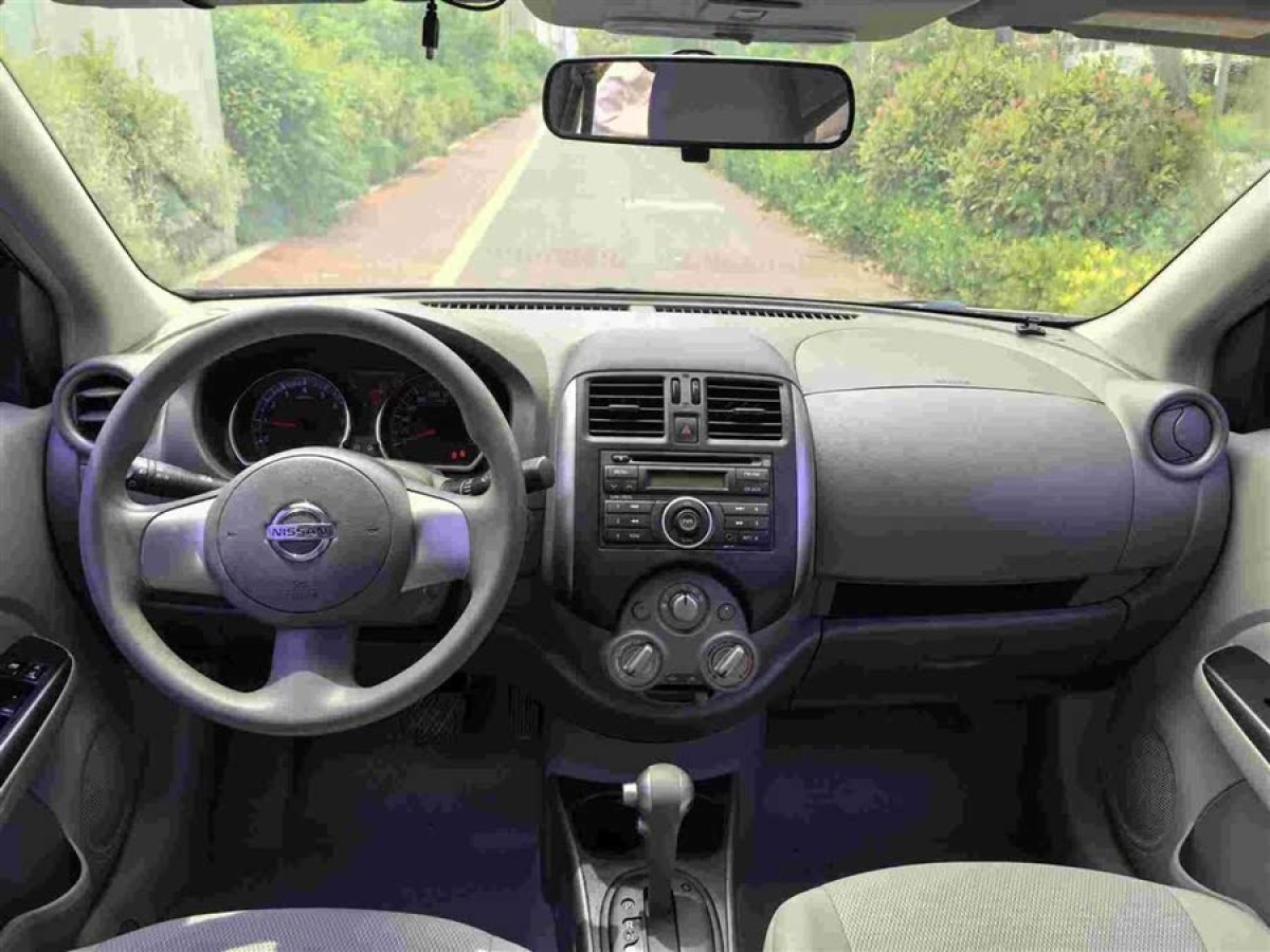 日產(chǎn) 陽光  2011款 1.5XL CVT豪華版圖片