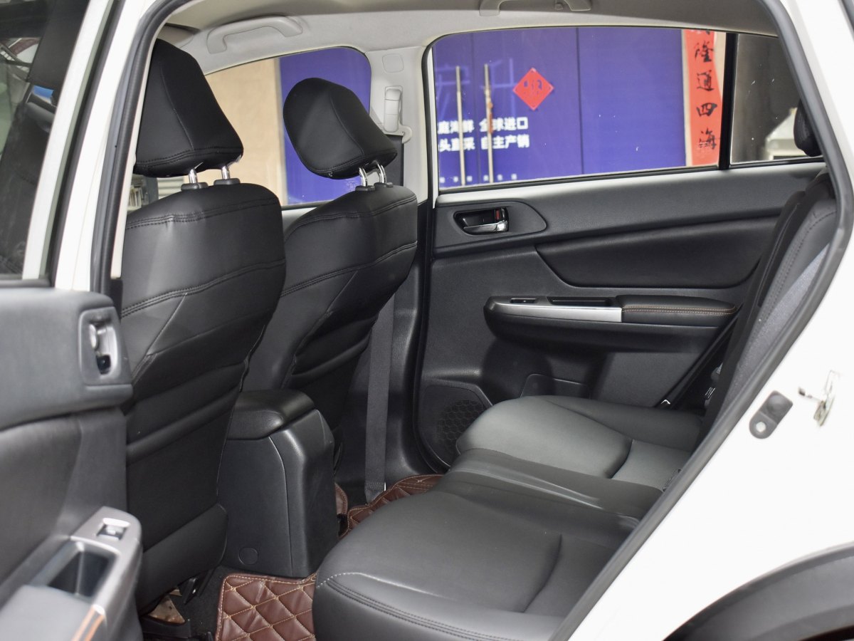 2016年4月斯巴鲁 XV  2015款 2.0i 特装运动版
