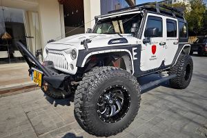 牧馬人 Jeep 3.0L Sahara 四門舒享版