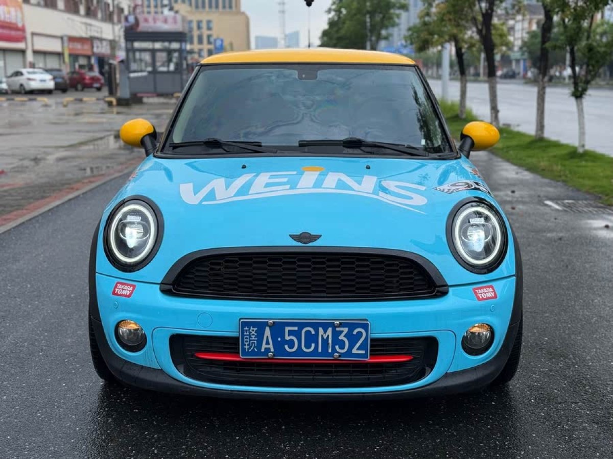 MINI COUNTRYMAN  2011款 1.6L COOPER Fun圖片
