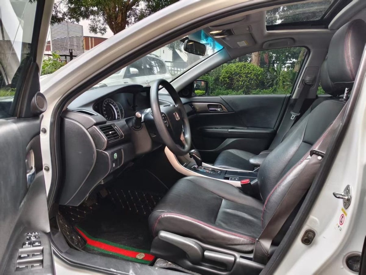 本田 雅閣  2015款 2.0L LX 舒適版圖片