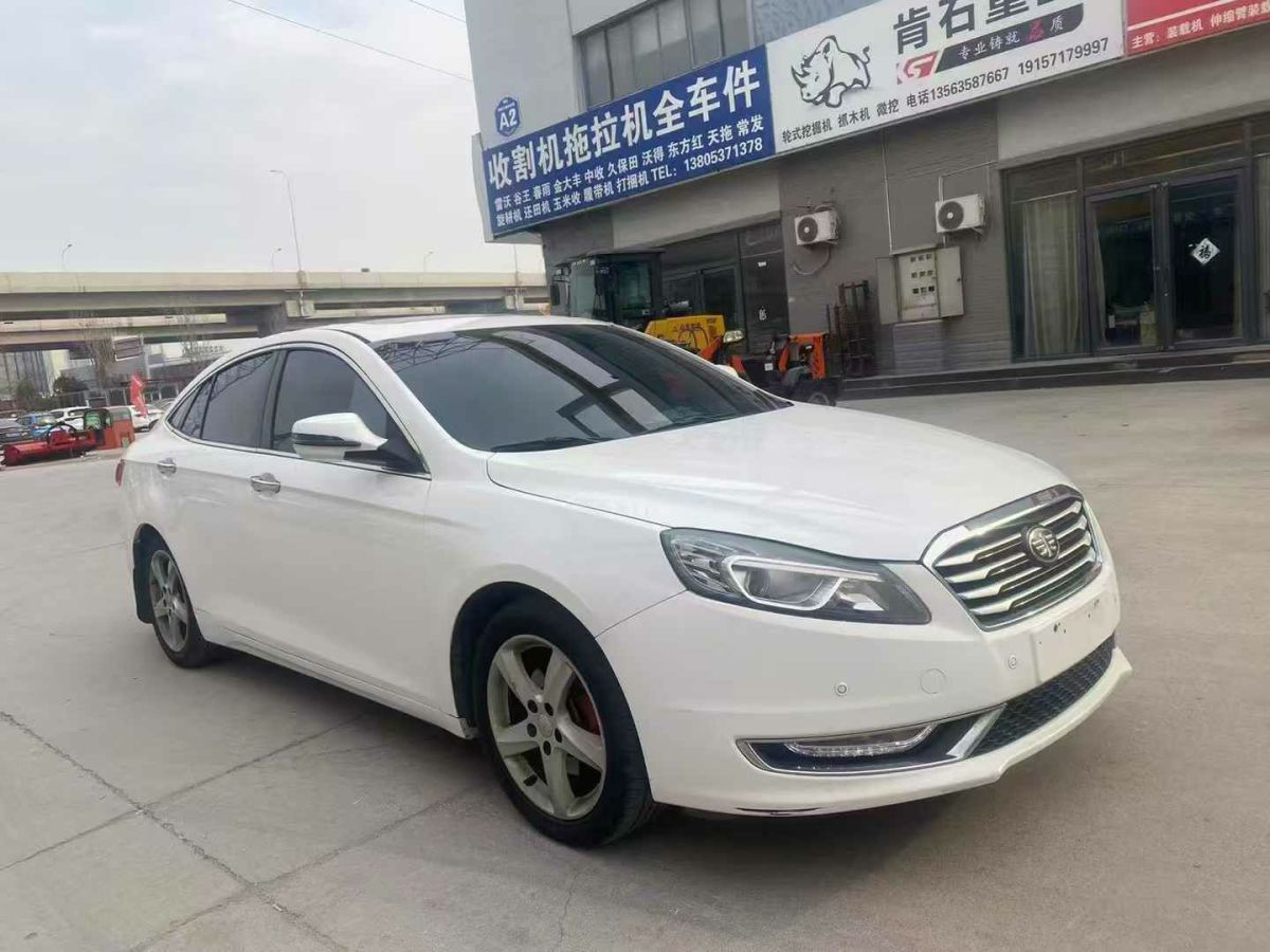 奔騰 B70  2015款 1.8T 自動(dòng)精英型圖片