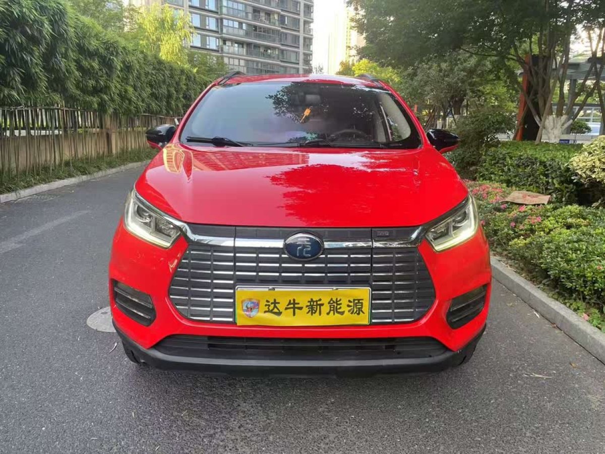 比亞迪 元新能源  2019款 EV360 智聯(lián)領(lǐng)尚型圖片