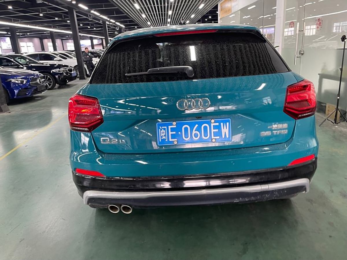 奧迪 奧迪Q2L  2021款 35 TFSI 豪華致雅型圖片