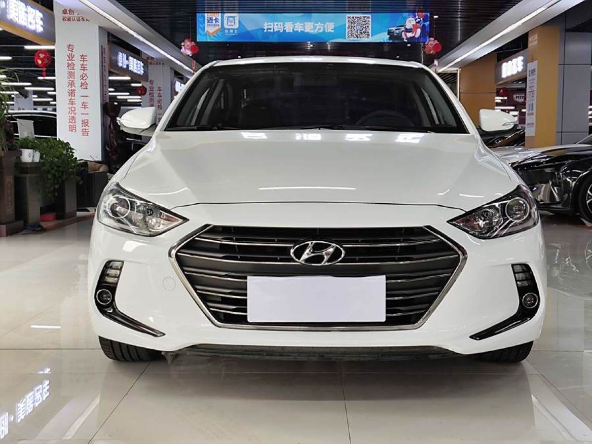 現(xiàn)代 領(lǐng)動  2018款 1.6L 自動15周年特別版圖片