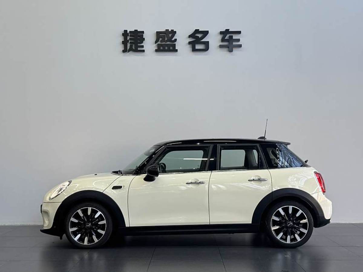 MINI MINI  2015款 1.5T COOPER Excitement 五門版圖片