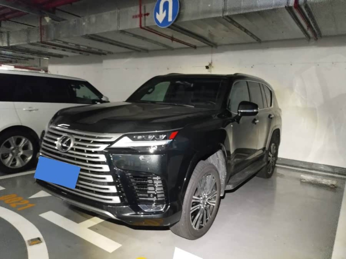 雷克薩斯 LX  2025款 700h 領(lǐng)界版圖片