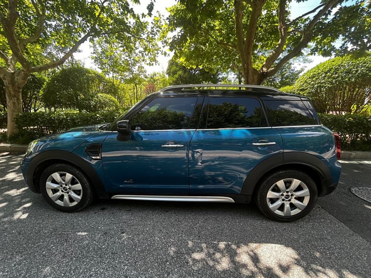 MINI COUNTRYMAN  2021款 1.5T COOPER ALL4 鑒賞家圖片