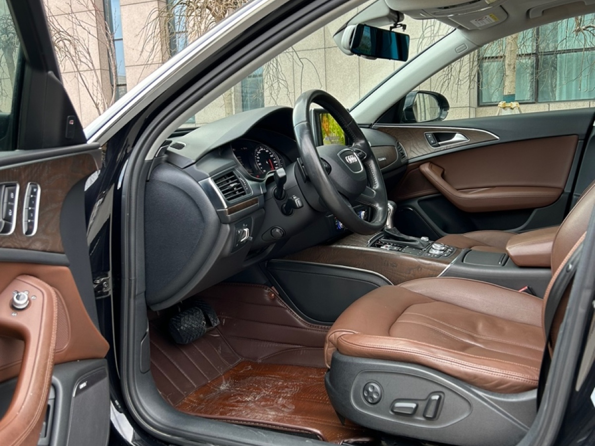 2015年06月奥迪 奥迪A6L  2015款 35 FSI quattro 舒适型