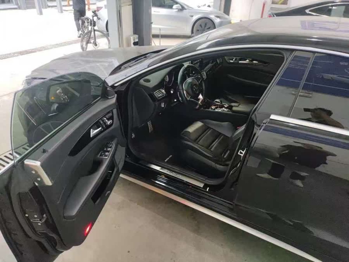 奔馳 奔馳CLS級(jí)AMG  2015款 AMG CLS 63 4MATIC圖片