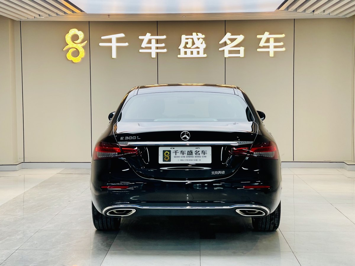 奔馳 奔馳E級  2023款 改款 E 300 L 時尚型圖片