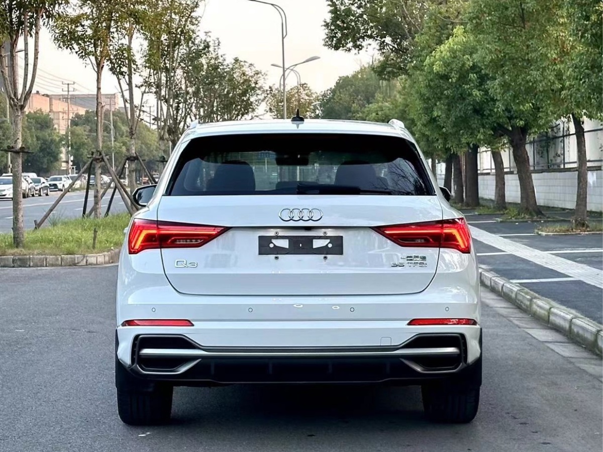 奧迪 奧迪Q3  2020款 35 TFSI 時尚動感型圖片