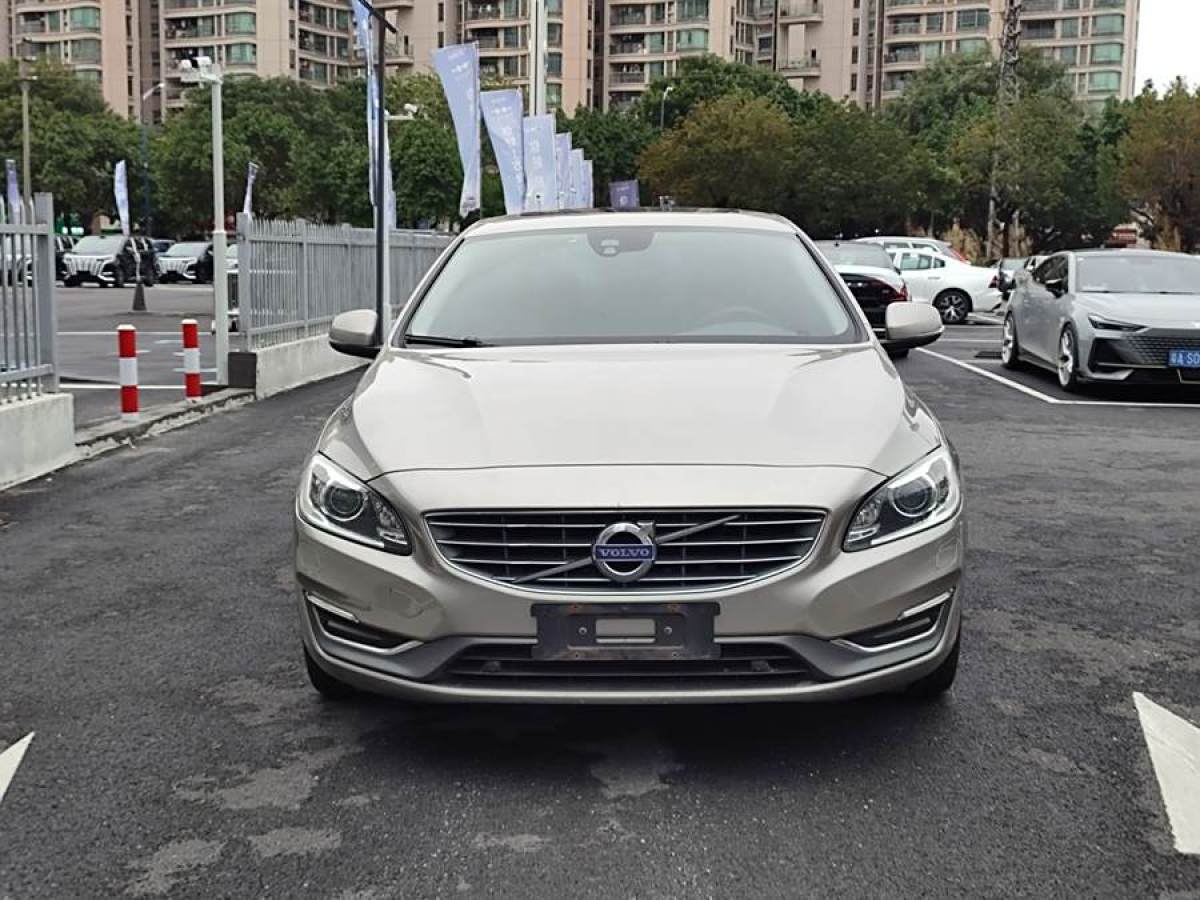 沃爾沃 S60  2016款 L 2.0T T4 智遠(yuǎn)版圖片