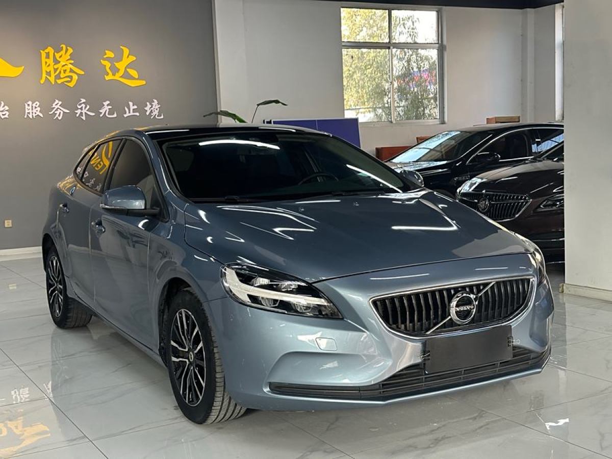 沃爾沃 V40  2018款 T3 智逸版圖片