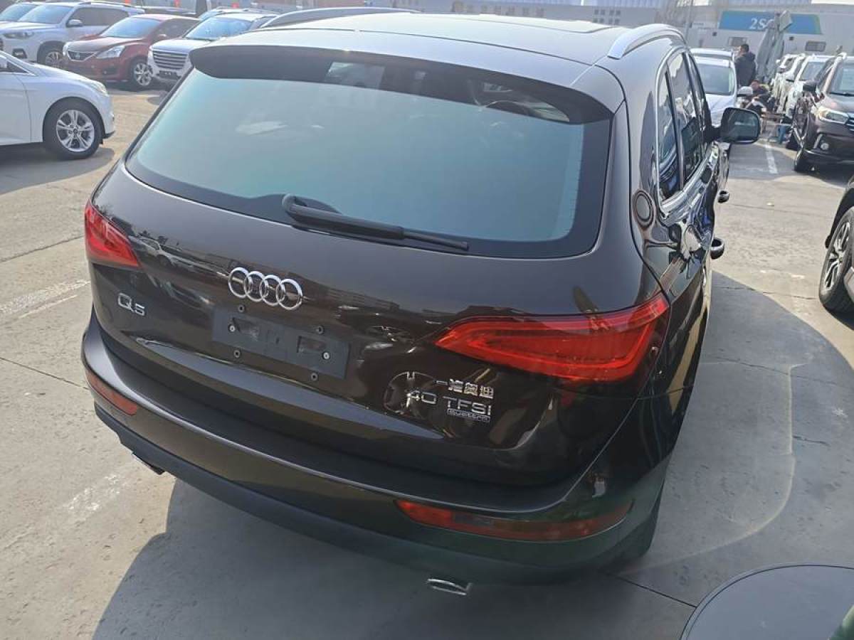 奧迪 奧迪Q5  2015款 40 TFSI 進(jìn)取型圖片