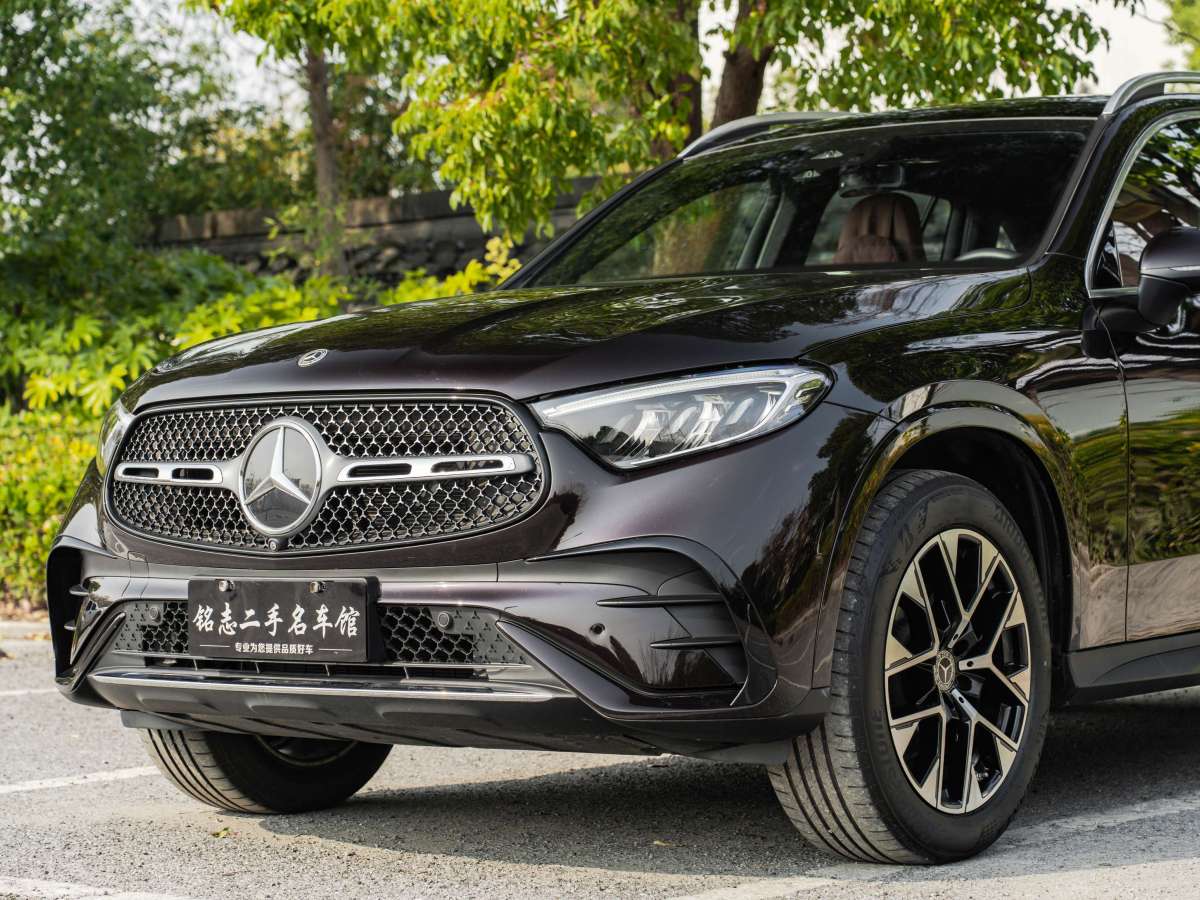 2023年4月奔馳 奔馳GLC  2023款 GLC 260 L 4MATIC 豪華型 5座