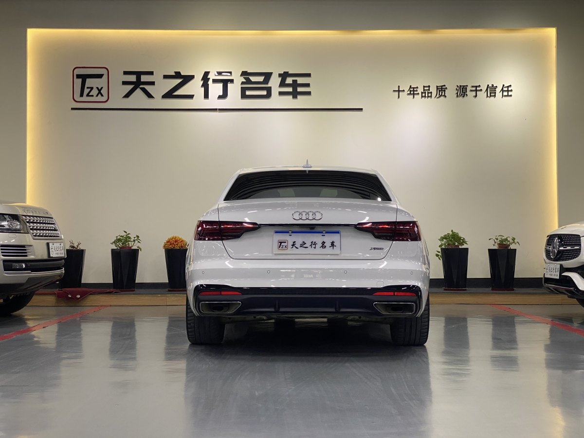 奧迪 奧迪A4L  2022款 40 TFSI 豪華動(dòng)感型圖片