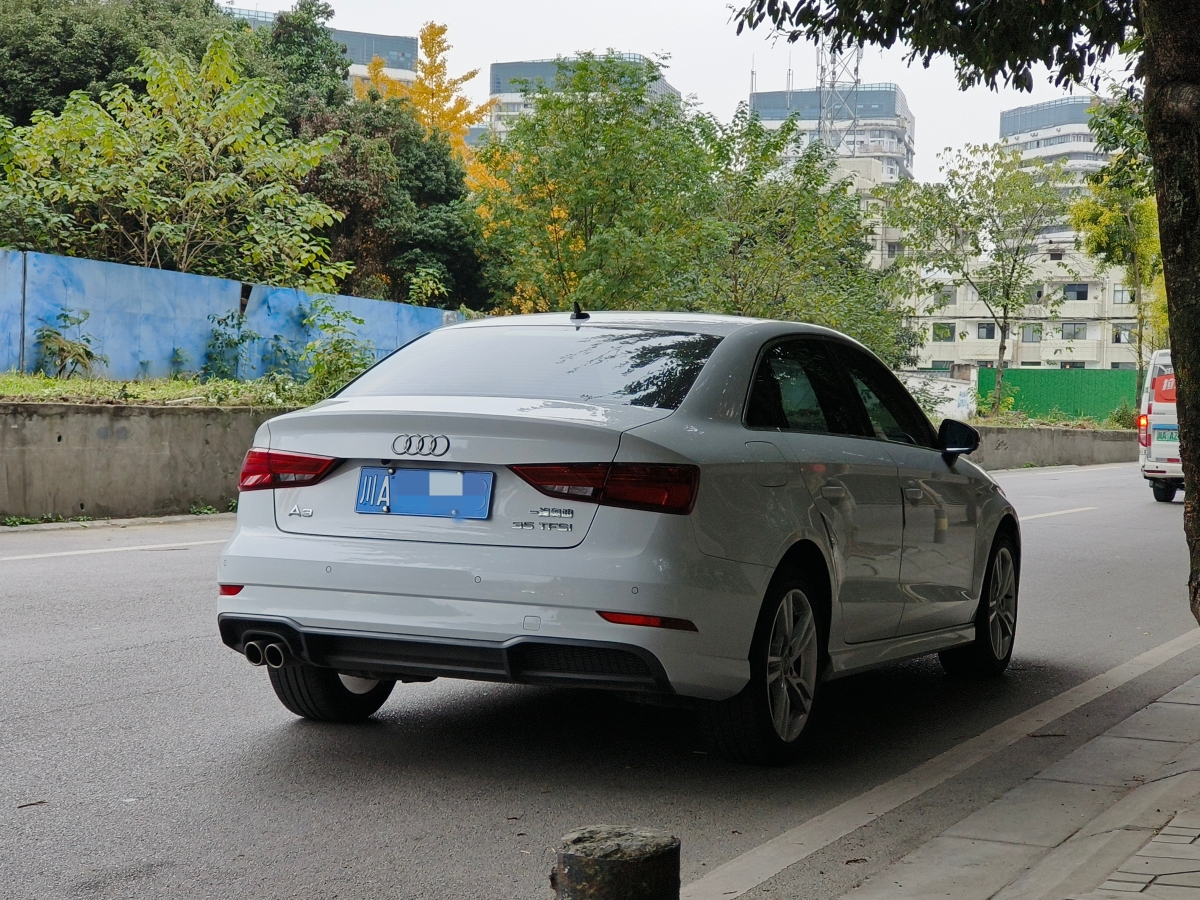 奧迪 奧迪A3  2019款 Limousine 35 TFSI 時(shí)尚型 國(guó)VI圖片