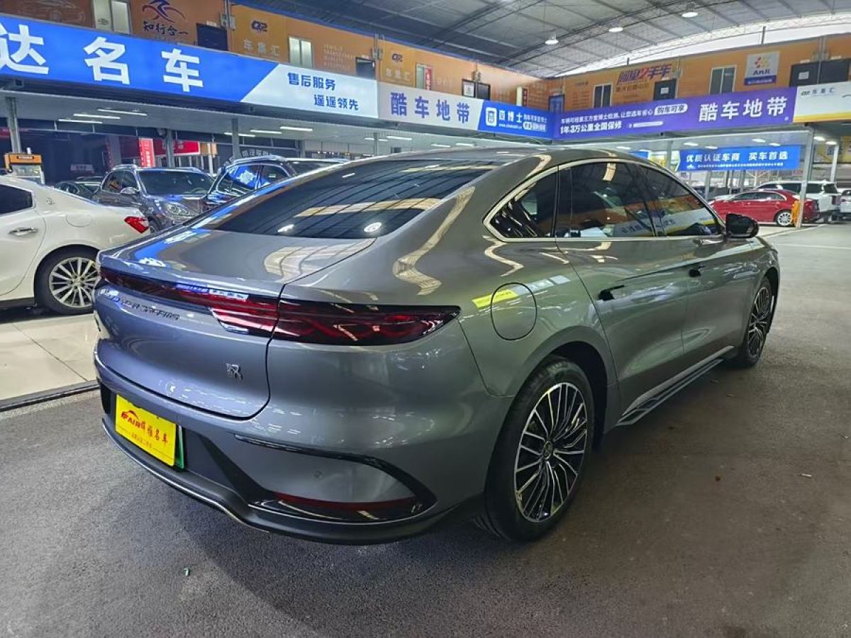 比亞迪 漢  2022款 DM-i 121KM 領(lǐng)航型圖片