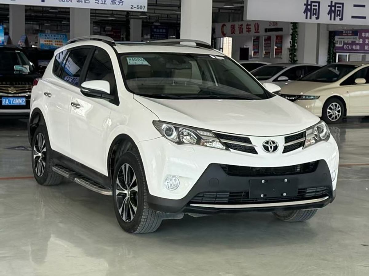 豐田 RAV4榮放  2013款 2.5L 自動(dòng)四驅(qū)尊貴版圖片