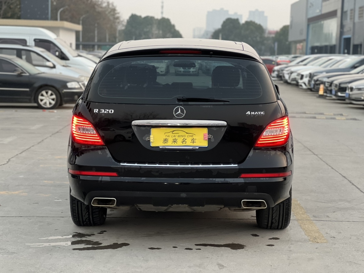 奔馳 奔馳R級  2014款 R 320 4MATIC 商務型圖片