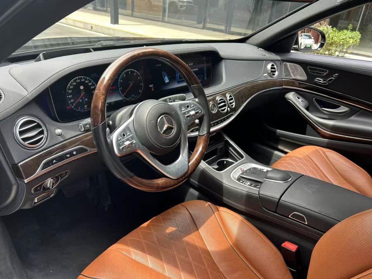 奔馳 邁巴赫S級(jí)  2020款 S 450 4MATIC 典藏版圖片
