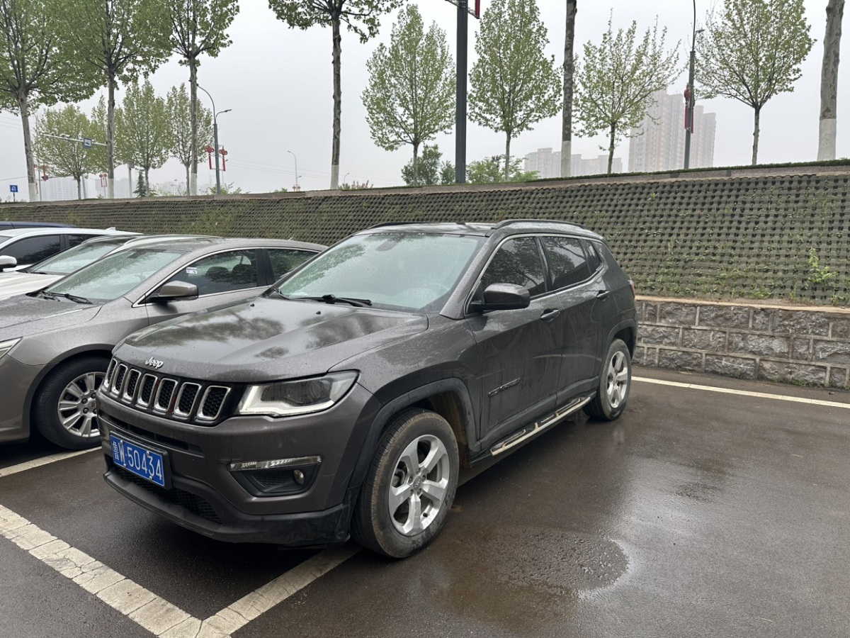 Jeep 指南者  2019款 200T 自动家享-互联大屏版图片