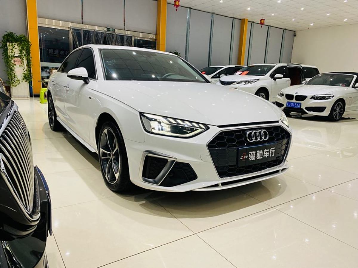 奧迪 奧迪A4L  2022款 40 TFSI 時(shí)尚動(dòng)感型圖片