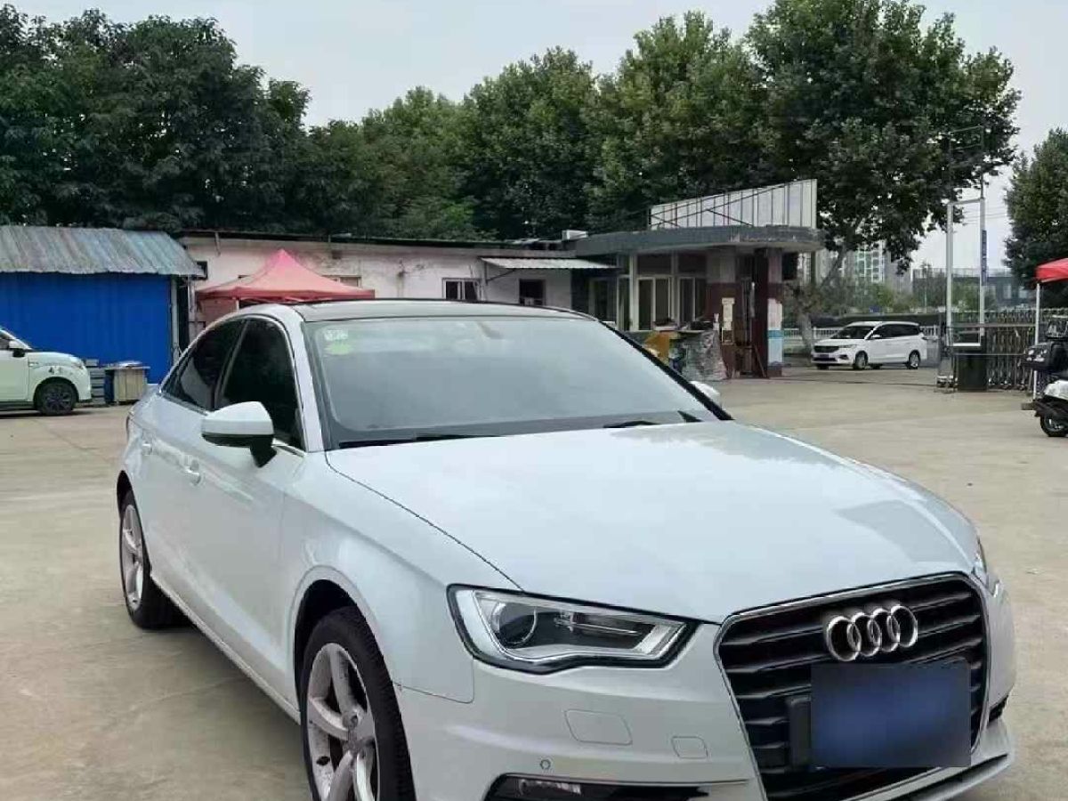 奧迪 奧迪A3  2015款 A3 1.4TFSI 35TFSI 百萬(wàn)紀(jì)念智領(lǐng)型圖片