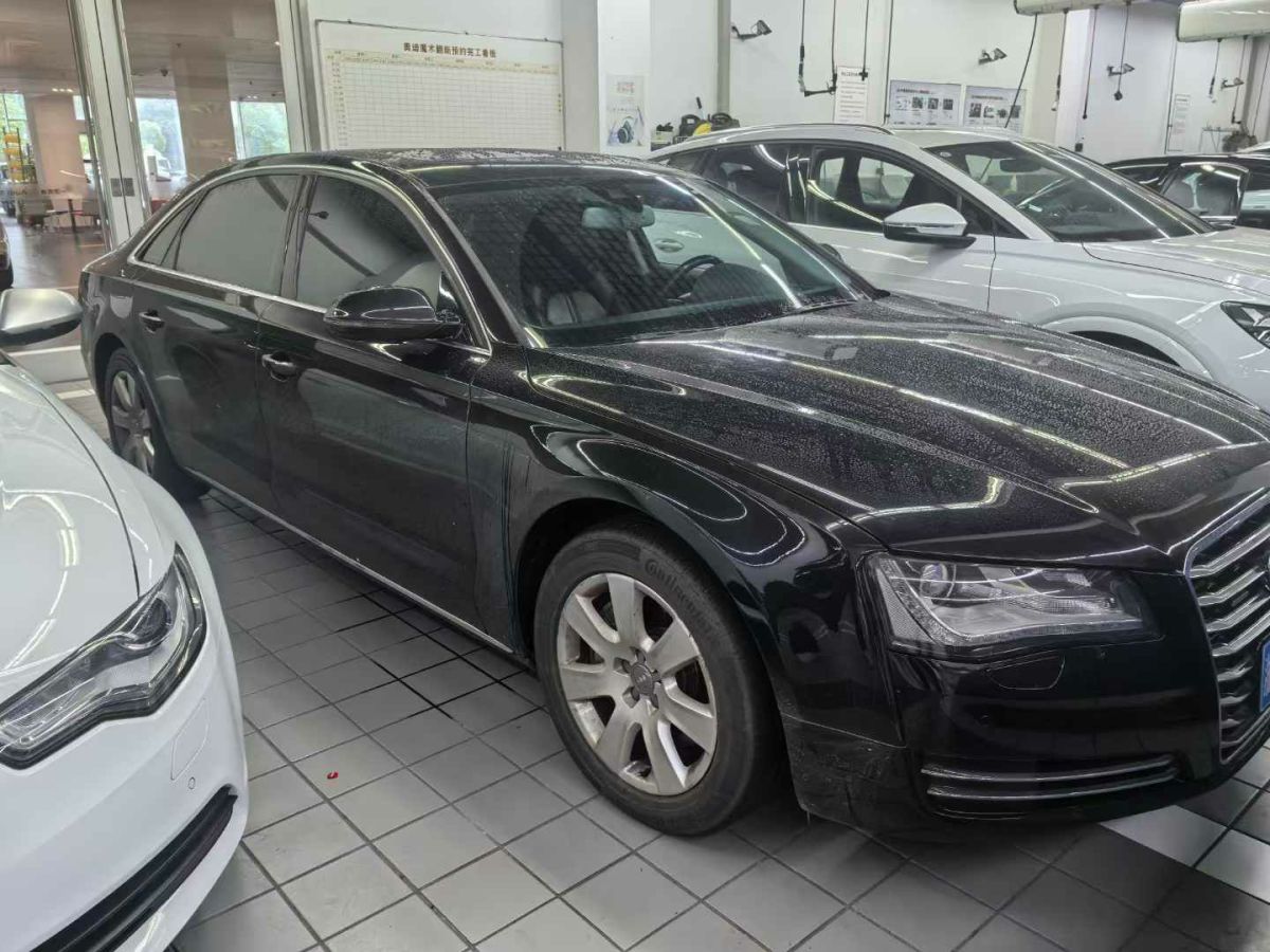 奧迪 奧迪A8  2011款 A8L W12 6.3 FSI quattro圖片