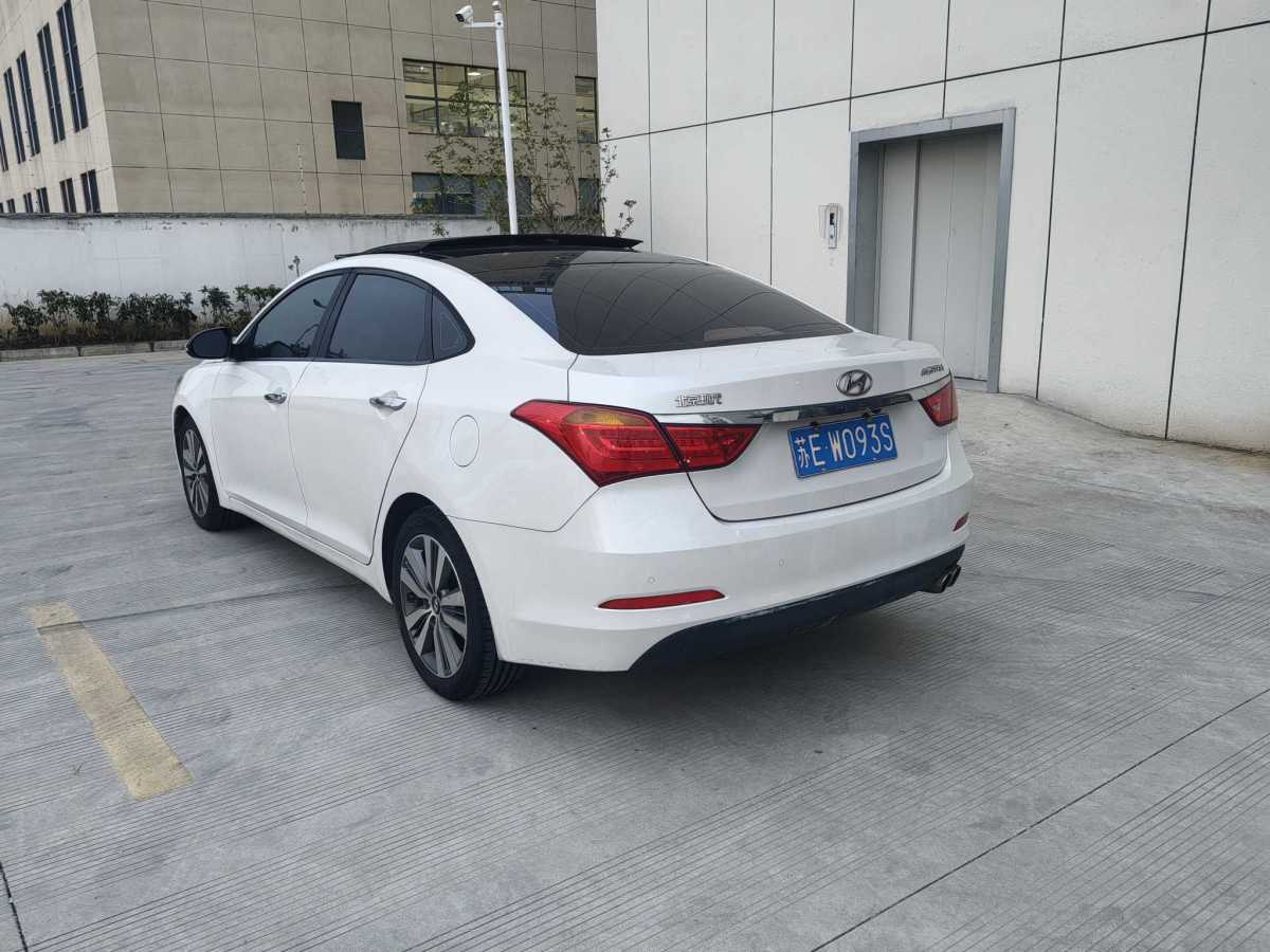 2015年6月現(xiàn)代 名圖  2014款 1.8L 自動尊貴型DLX