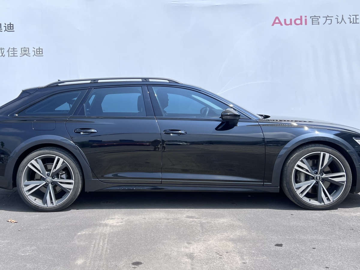 奧迪 奧迪A6  2021款 Allroad 探索家 55 TFSI 尊享越野型圖片