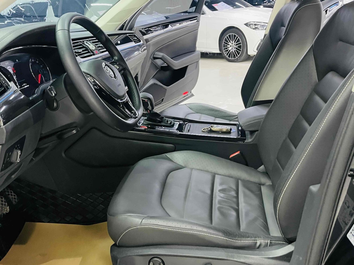 2020年12月大眾 輝昂  2019款  380TSI 兩驅(qū)商務(wù)版 國VI