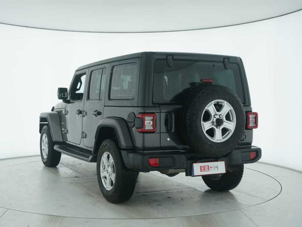 Jeep 牧馬人  2019款 2.0T Sahara 四門(mén)版 國(guó)VI圖片