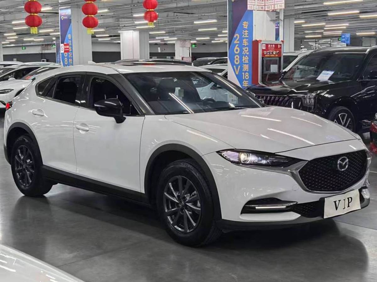 馬自達 CX-4  2020款 2.0L 自動兩驅(qū)藍天活力版圖片