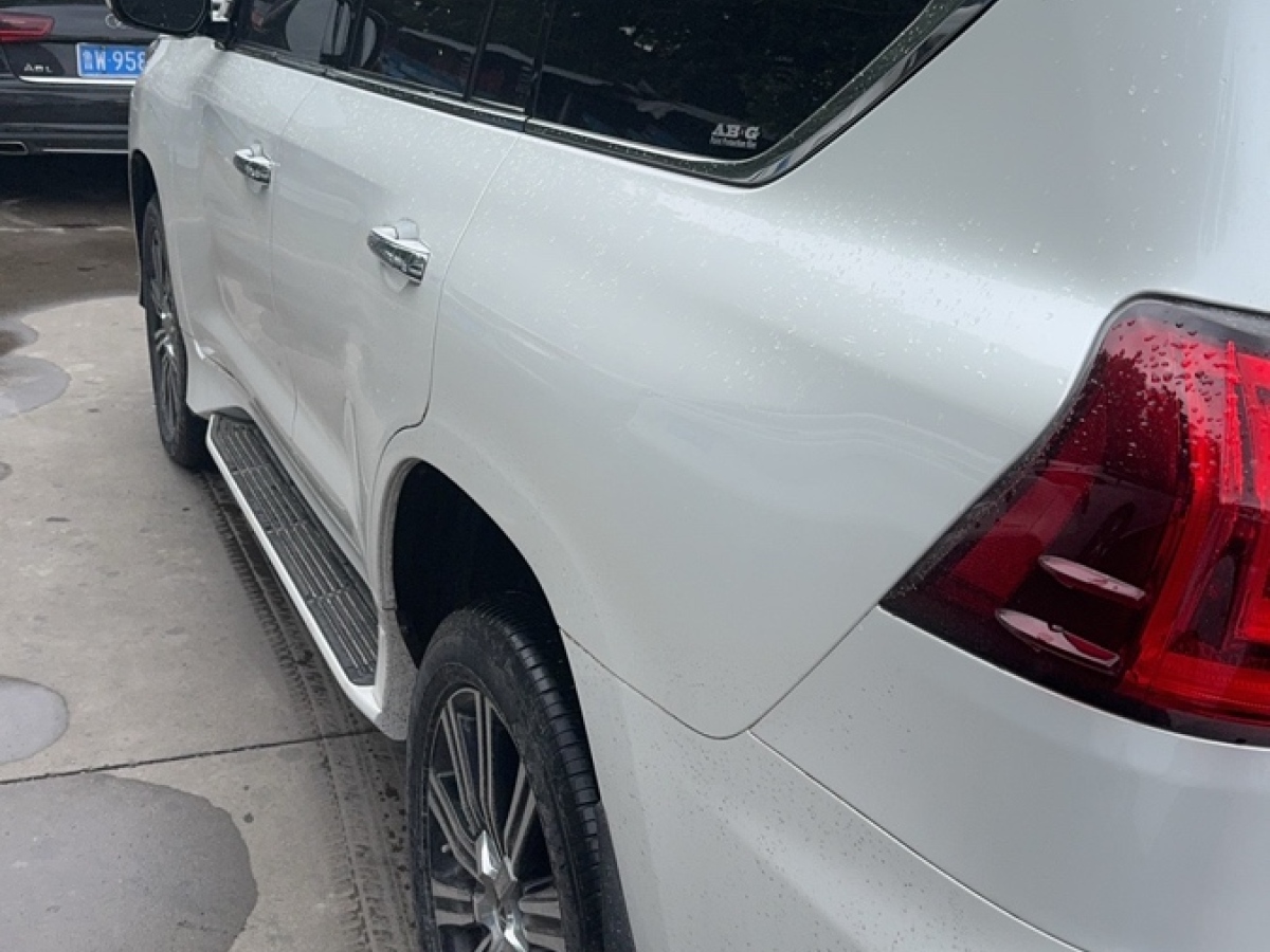雷克薩斯 LX  2019款 570 尊貴豪華版圖片