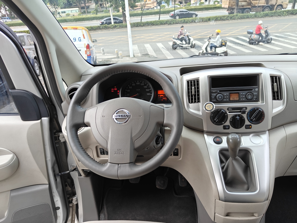 日產 NV200  2016款 改款 1.6L 手動豪華型圖片