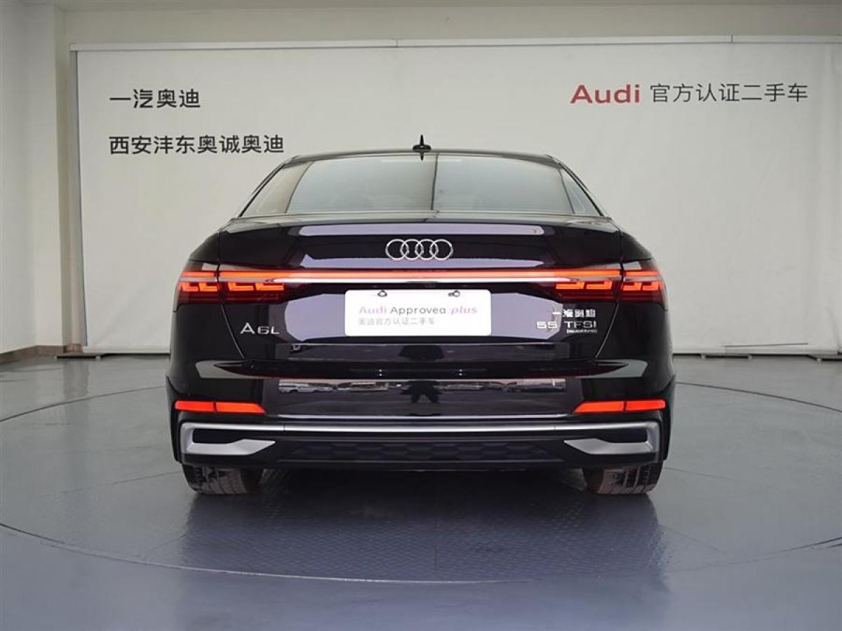 奧迪 奧迪A6L  2023款 改款 45 TFSI quattro 臻選動(dòng)感型圖片