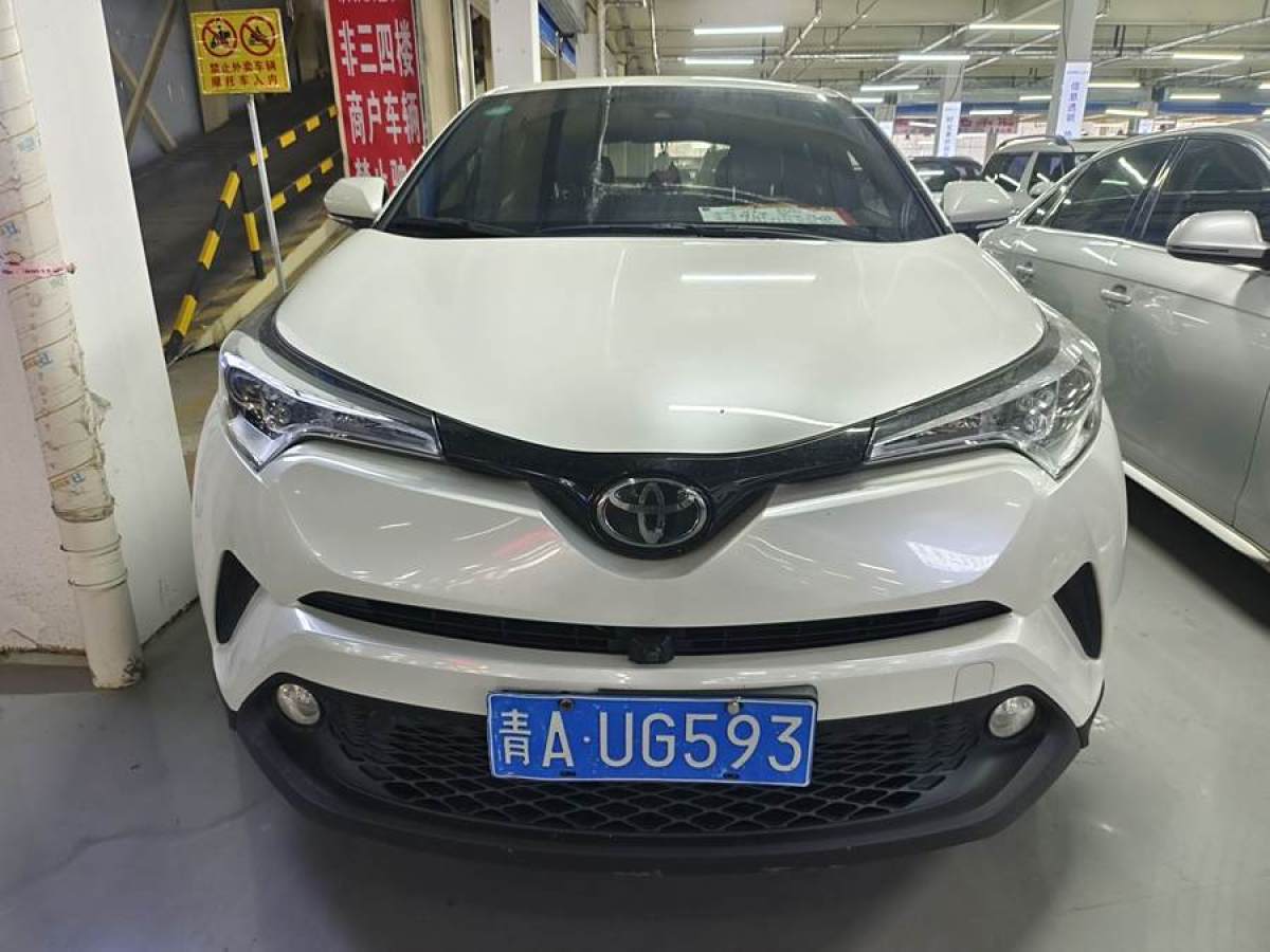 2020年6月豐田 C-HR  2020款 2.0L 領(lǐng)先版