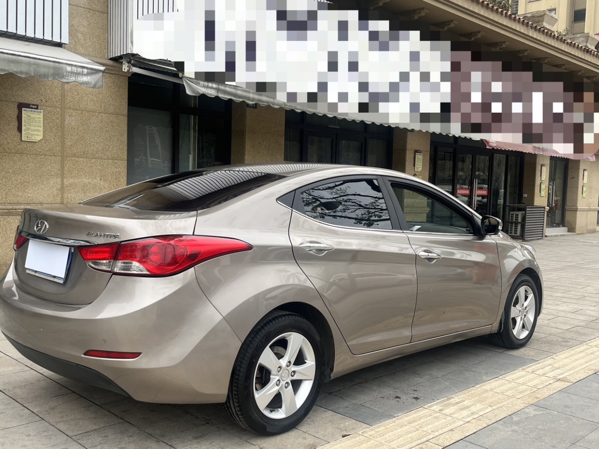 現(xiàn)代 朗動  2012款 1.6L 自動領(lǐng)先型圖片