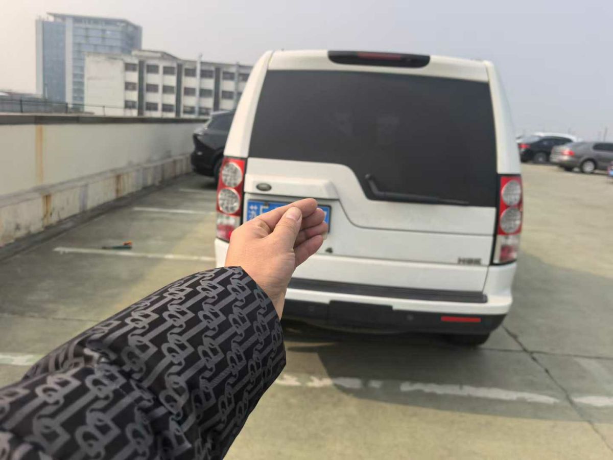 路虎 發(fā)現(xiàn)  2013款 4 3.0T SDV6 HSE 柴油版圖片