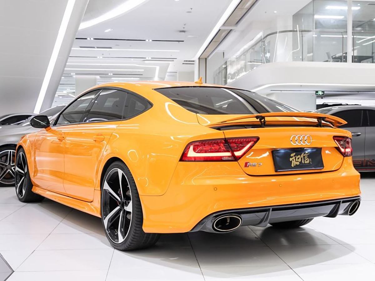 2015年4月奧迪 奧迪RS 7  2014款 RS 7 4.0T Sportback