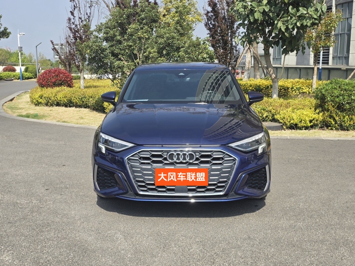 奧迪 奧迪A3  2021款 A3L Limousine 35 TFSI 進(jìn)取運(yùn)動(dòng)型圖片